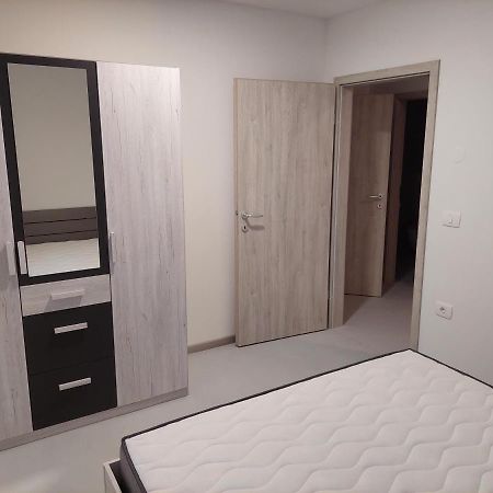 Apartma Rene 2 Daire Izola Dış mekan fotoğraf